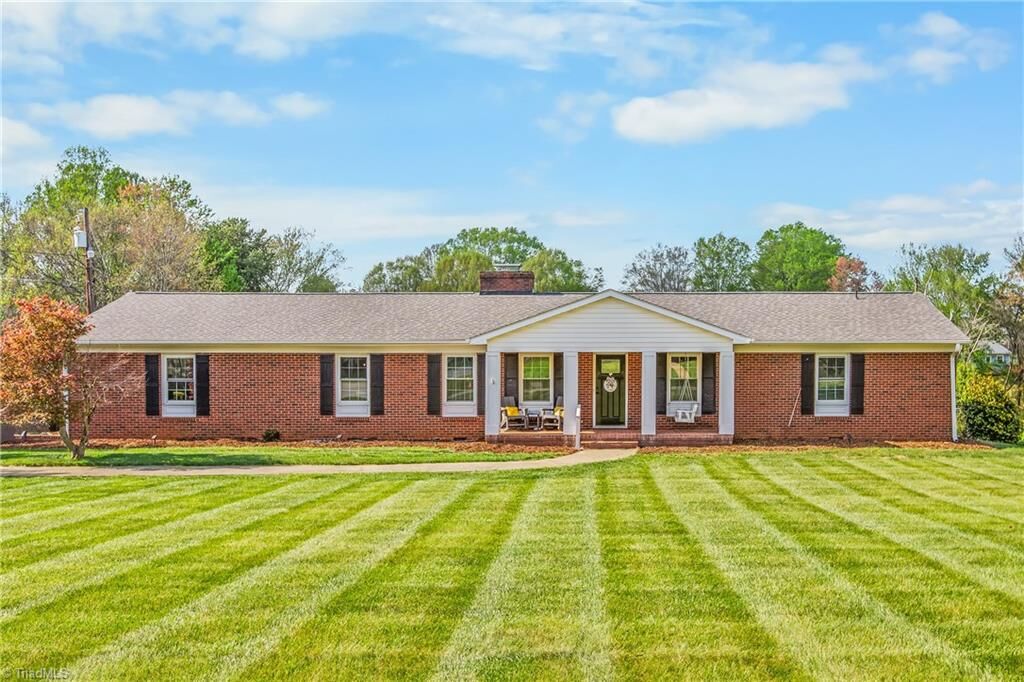 Property Photo: 116 Asbury Drive NC 27284