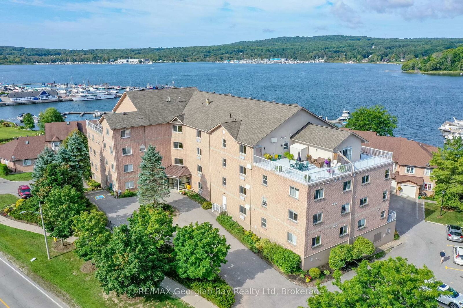 Property Photo: 4 Beck Boulevard 307 ON L9M 2H3