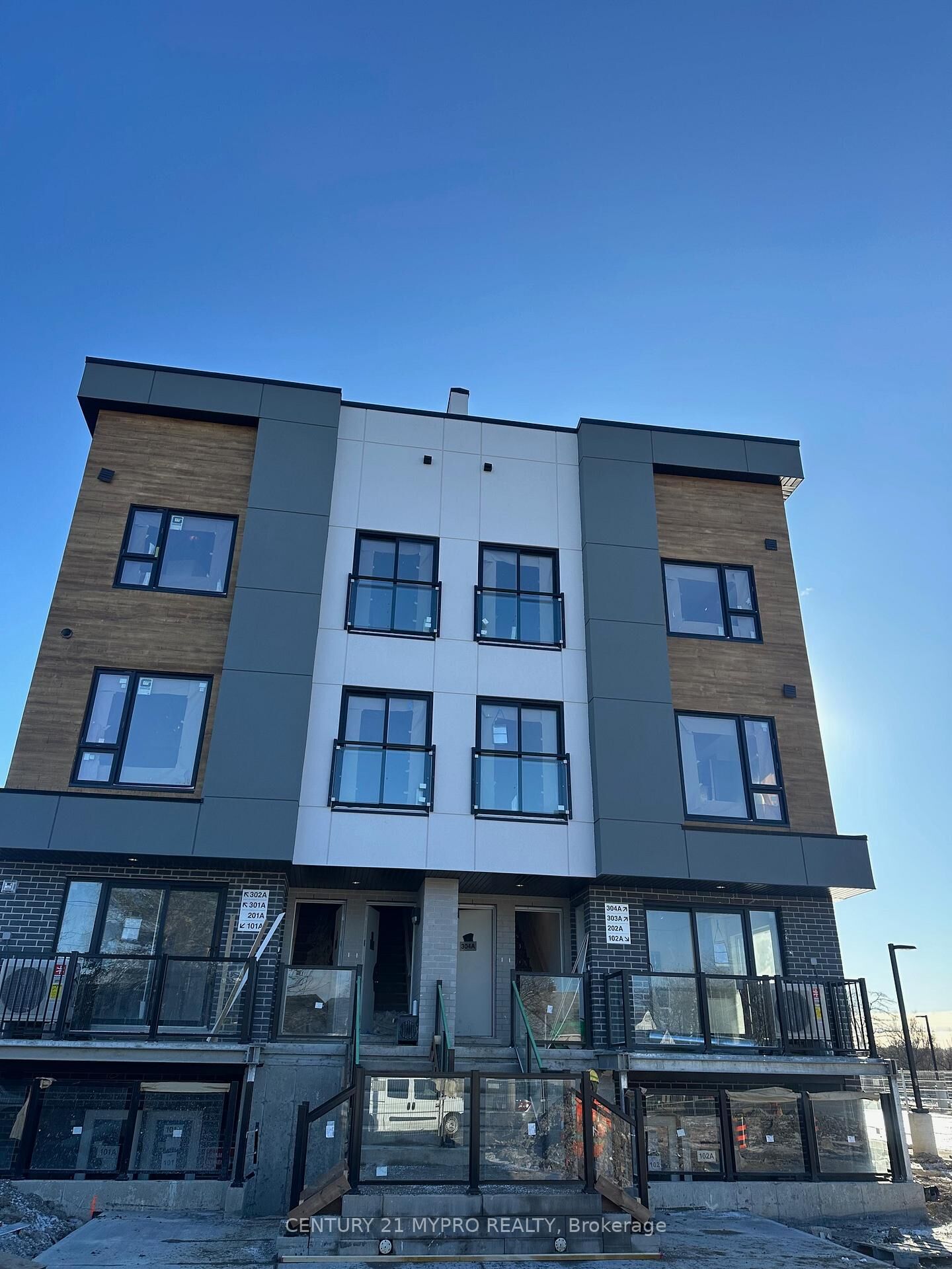 Property Photo: 16 Melbourne Avenue 102A ON L2P 3J8