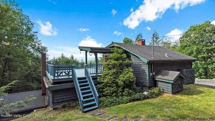 Property Photo:  376 Abbey  NY 12457 