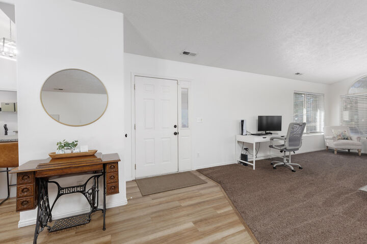 Property Photo: 2989 S Buttonbush Cir UT 84790