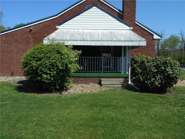 Property Photo: 2979 Raymond Ave PA 15650