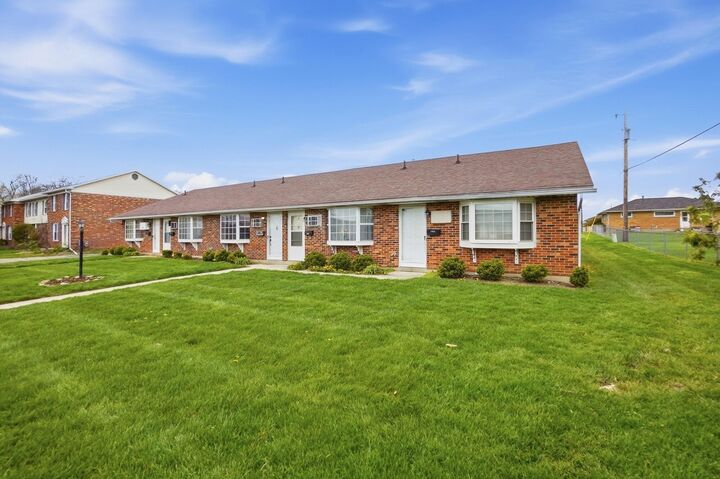 Property Photo:  1052 Cheyenne Avenue 1052  OH 45503 