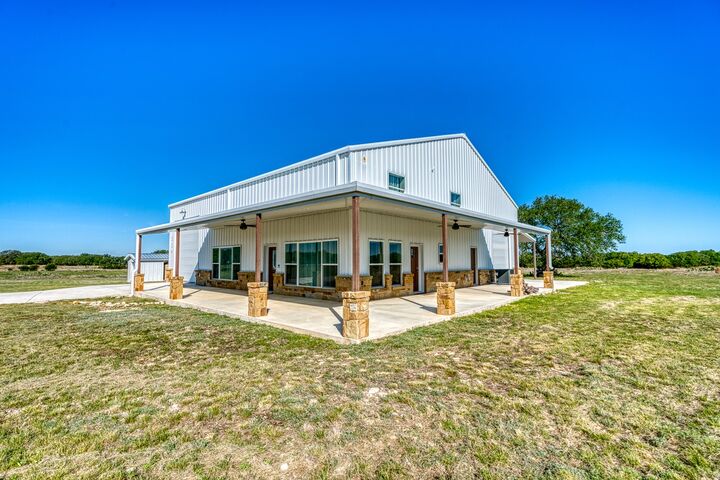 Property Photo: 224 Blackbuck Ridge Drive TX 76550