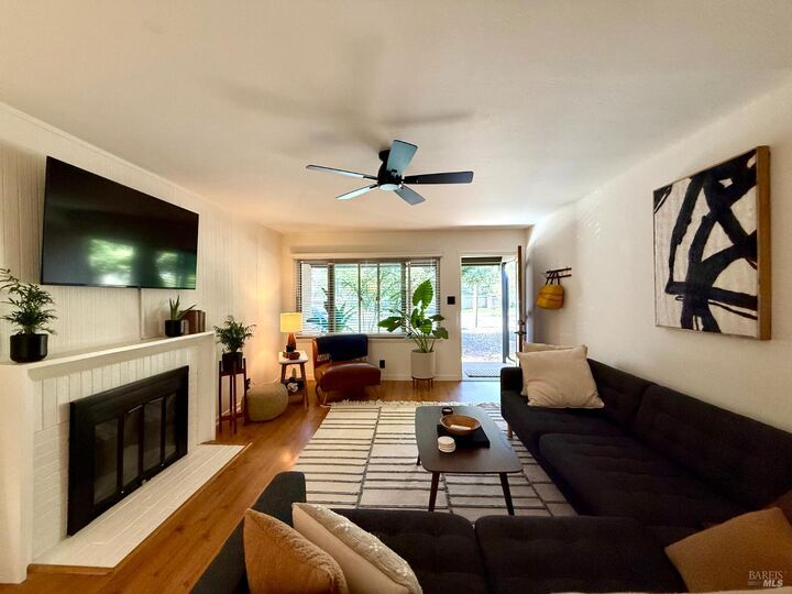 Property Photo:  406 Corrillo Drive  CA 94903 