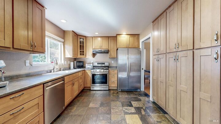 Property Photo: 414 Princess Way CA 95492