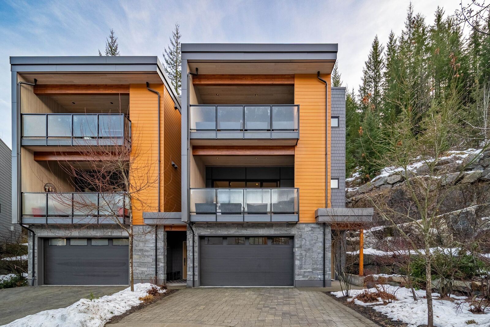 Property Photo:  1350 Cloudburst Drive 4  BC V8E 1N6 