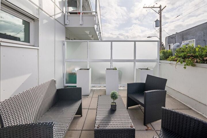 Property Photo: 2512 Fraser Street BC V5T 3V4