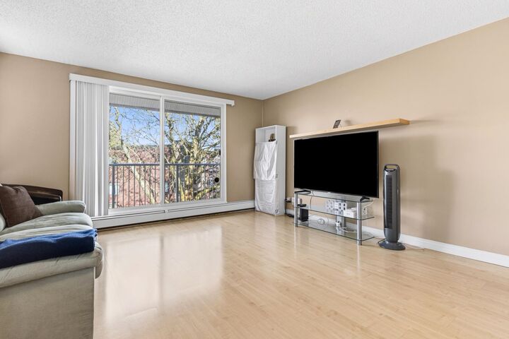 Property Photo: 8870 Citation Drive 302 BC V6Y 3A3