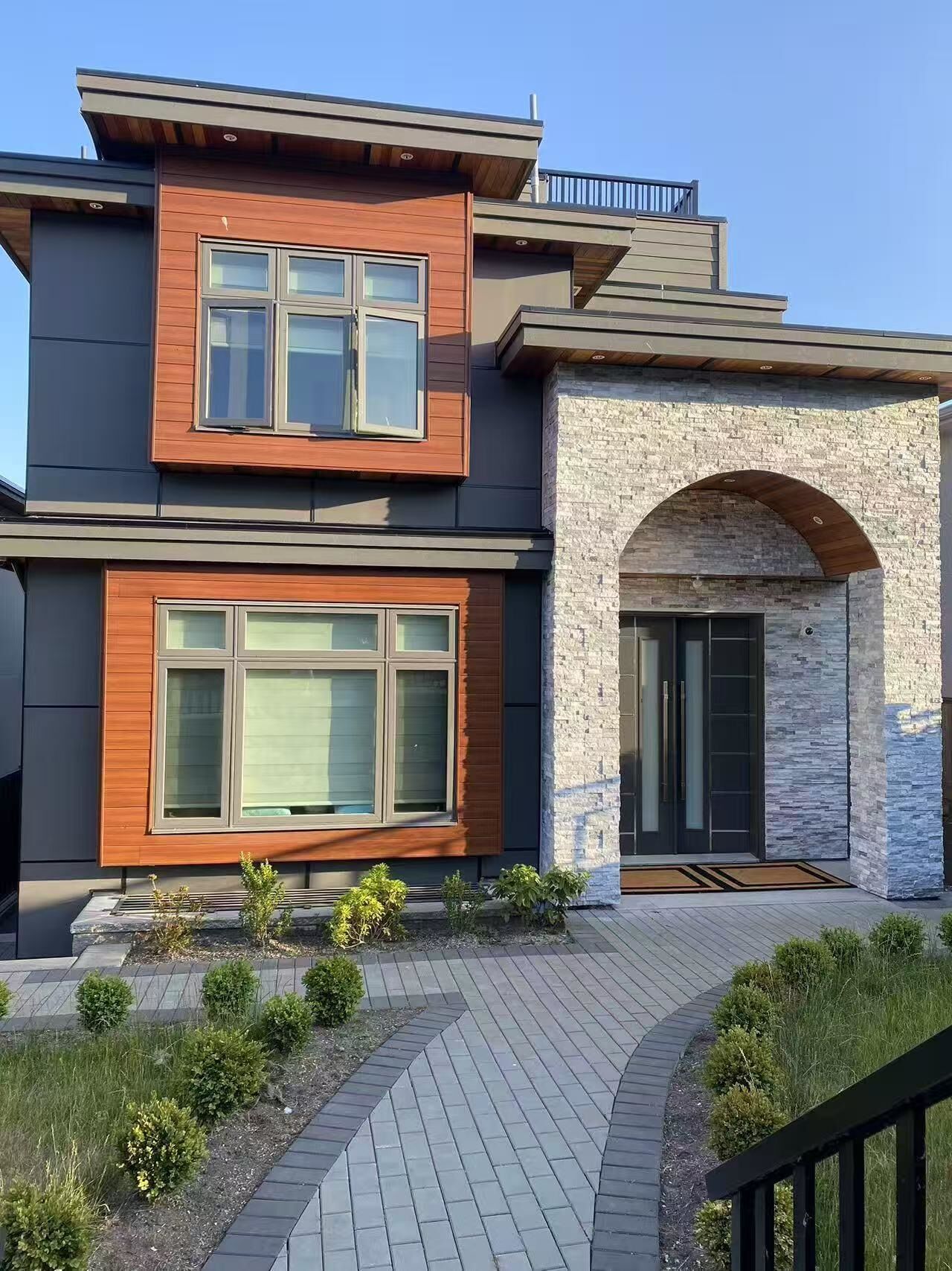 Property Photo:  3254 E 6th Ave. Upper  BC V5M 1S7 