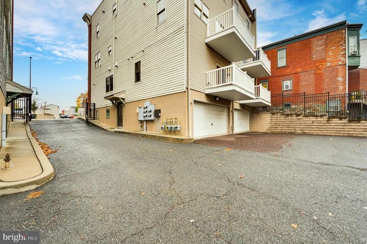 Property Photo: 1016 Penn Street A PA 19602