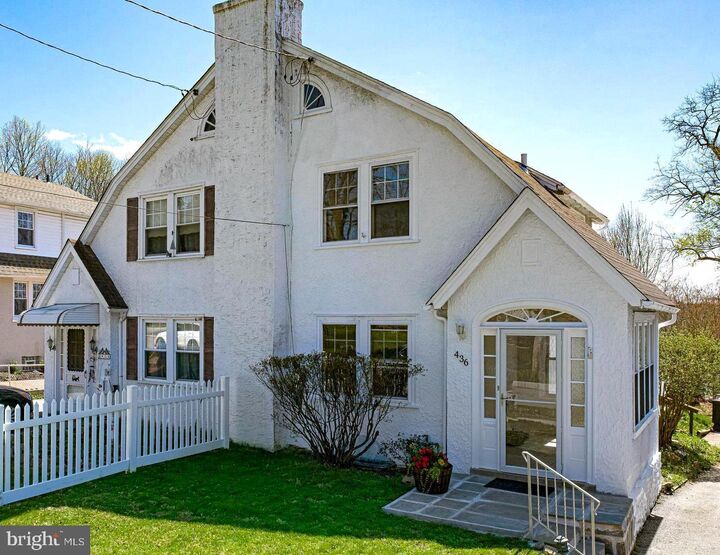 Property Photo:  436 Saint Davids Avenue  PA 19087 