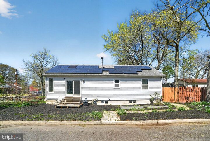 Property Photo:  728 S Warrington Avenue  NJ 08077 