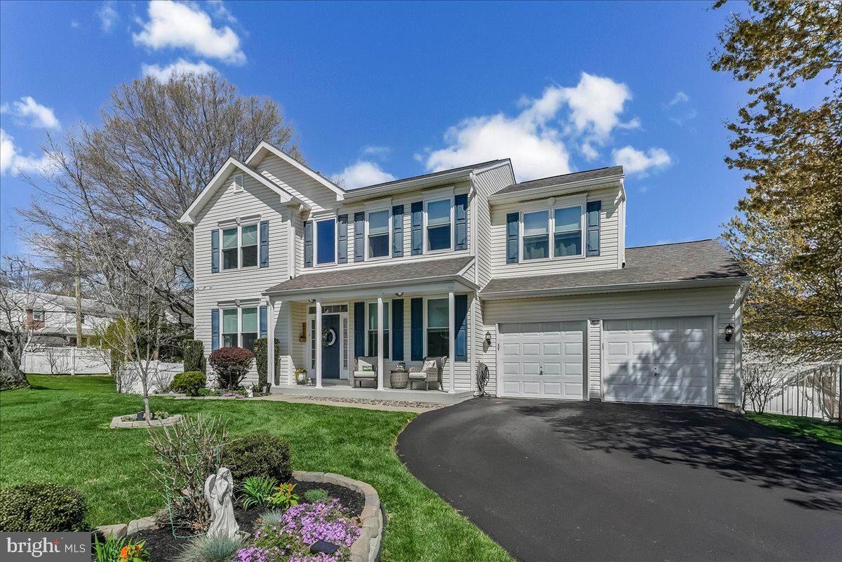 Property Photo:  605 Barclay Circle  PA 19064 