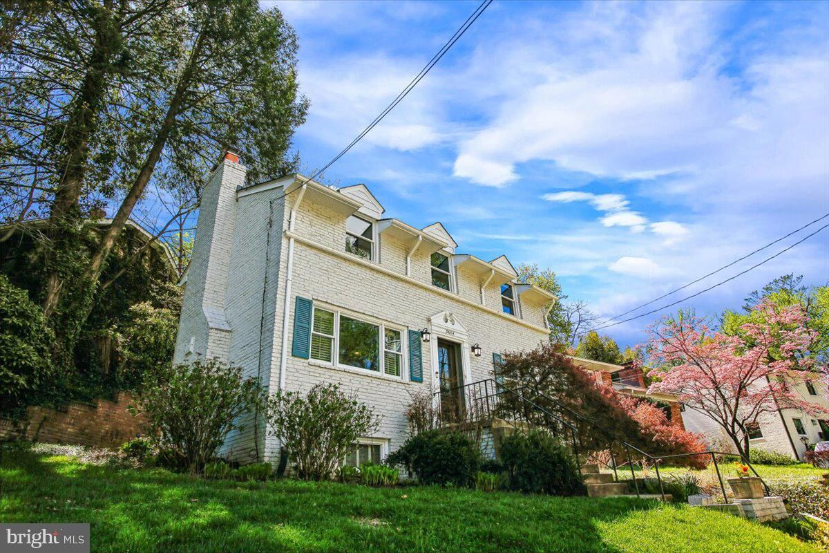 Property Photo: 3654 Vacation Lane VA 22207