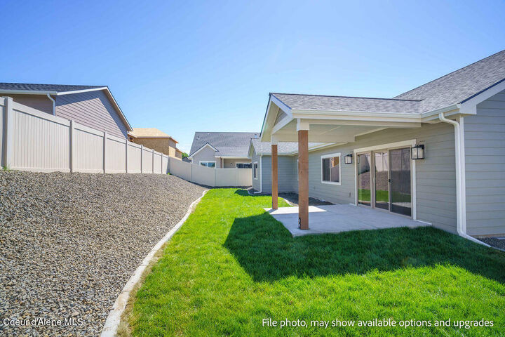 Property Photo:  1207 W Fair Ln  ID 83854 