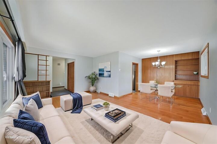 Photo de la propriété:  18 Brebeuf Road  MB R2J 1Z3 