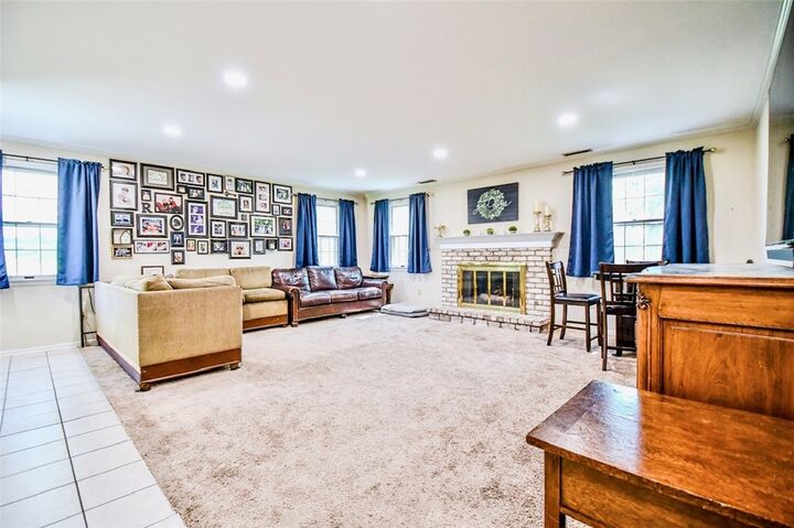 Property Photo: 1500 Devereux Drive OH 45419