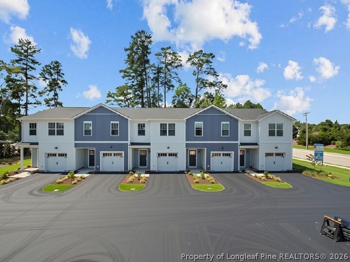 Property Photo:  1706 Florshine Way  NC 28312 