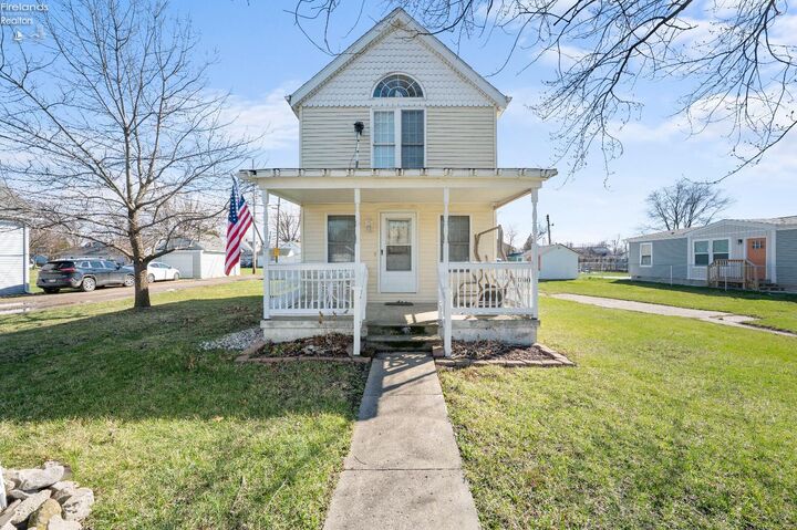 Property Photo:  515 W 2nd Street  OH 43452 