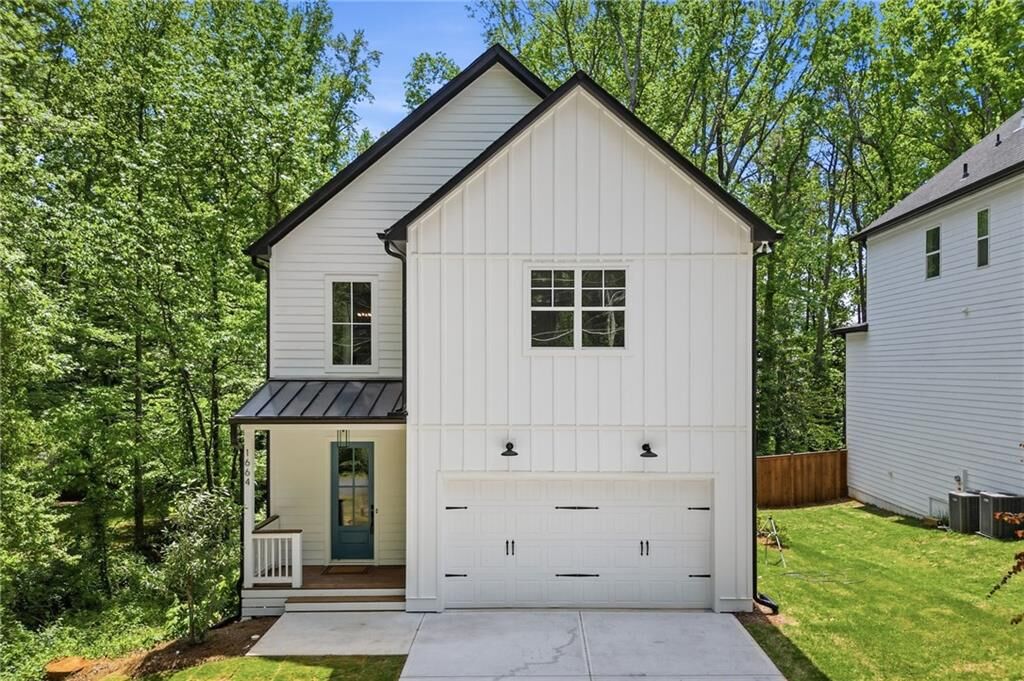 Property Photo:  1664 Crestridge Drive SE  GA 30067 