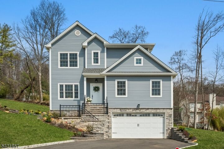 Property Photo:  518 Cardinal Ln  NJ 08812 