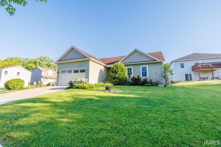 Property Photo:  1264 W Hedge Apple Lane  IN 47404 