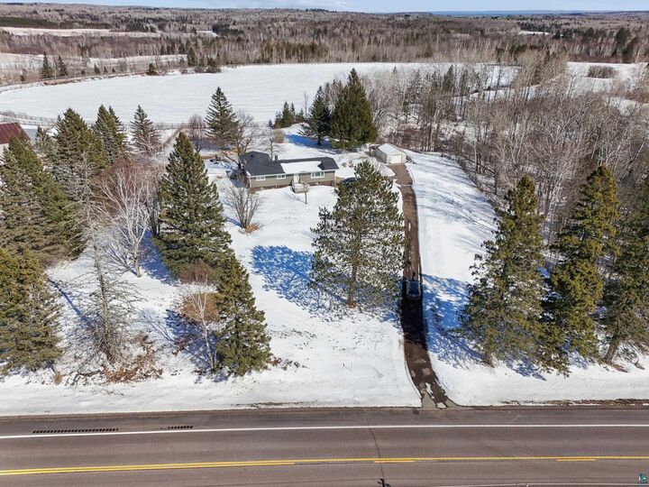 Property Photo:  5702 Jean Duluth Rd  MN 55803 