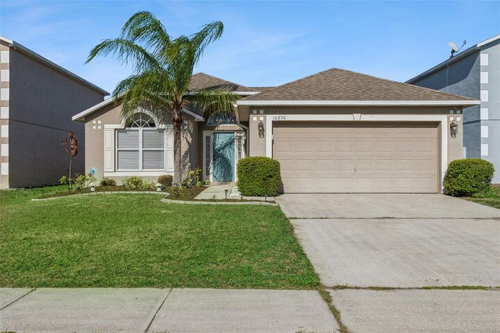 Property Photo: 10256 Laxton Street FL 32824