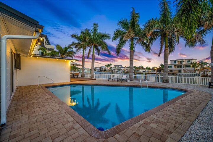 Property Photo: 7984 1st Avenue S FL 33707