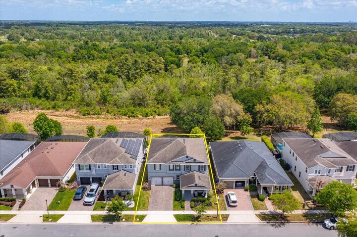 Property Photo: 13813 Peach Orchard Way FL 34787