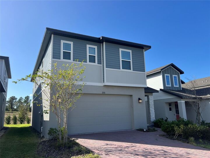 Property Photo:  2321 Mystic Maze Lane  FL 34715 