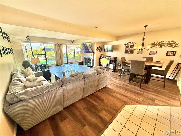 Property Photo:  85 La Jolla Drive 1C/346  MO 65049 