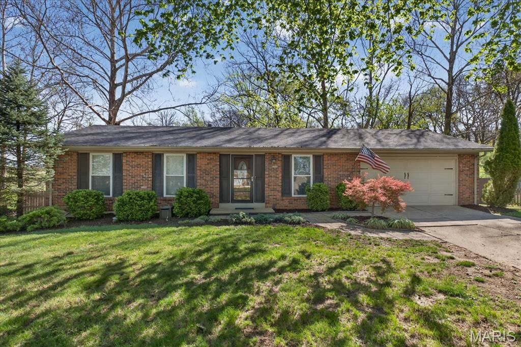 Property Photo:  1770 Round Robin Court  MO 63146 