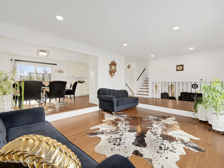 Property Photo:  20W065 S Frontage Road  IL 60439 