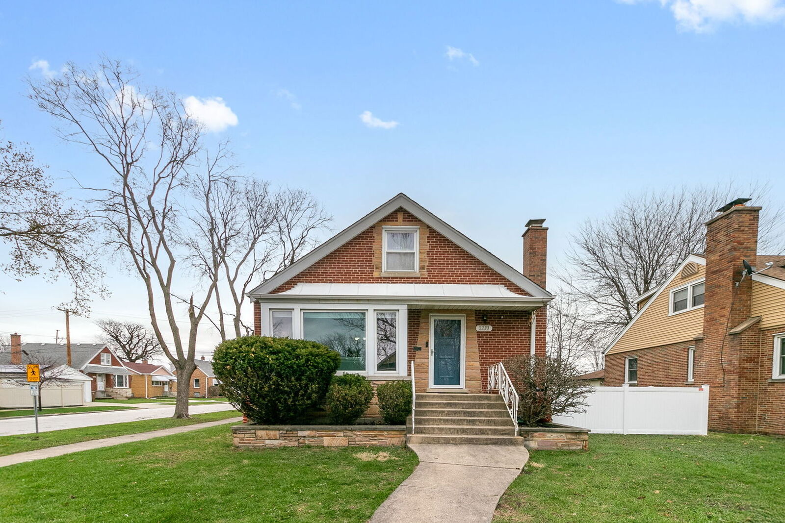 Property Photo:  2233 S 14th Avenue  IL 60546 