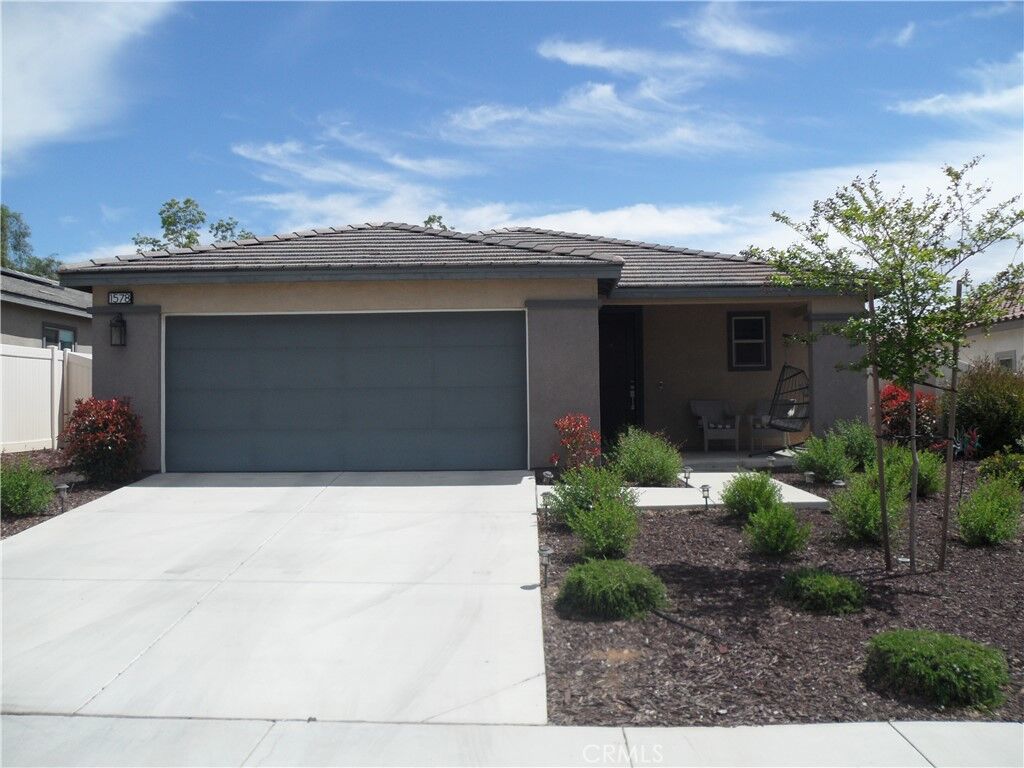 Property Photo:  1578 Sunswept Way  CA 92223 