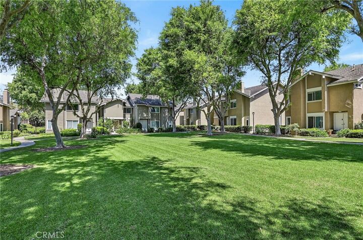 Property Photo: 25 Cheyenne CA 92604