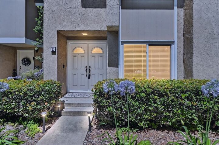 Property Photo: 25 Cheyenne CA 92604
