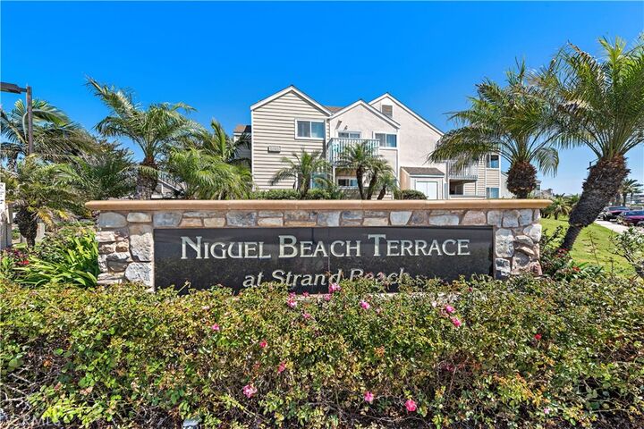 Property Photo: 34044 Selva 150 CA 92629