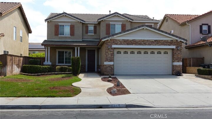 Property Photo:  1415 Sunflower Way  CA 92571 