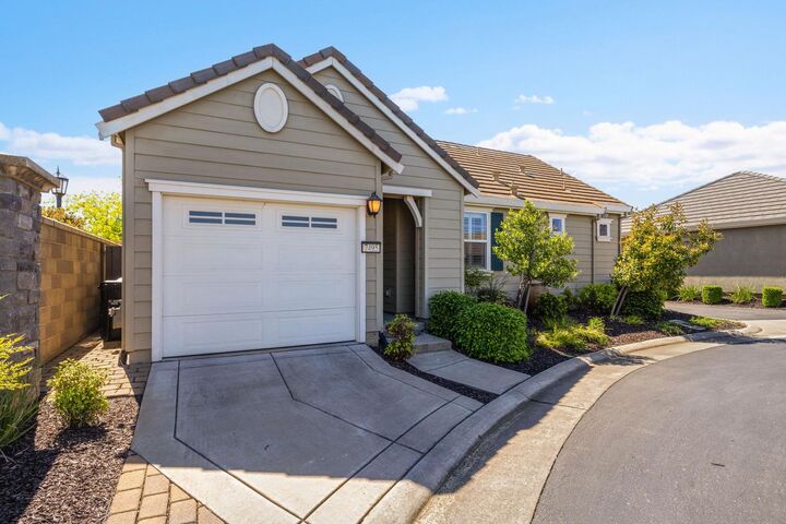 Property Photo: 7495 Chevelle Way CA 95829