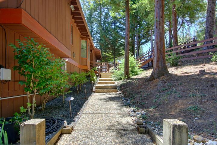 Property Photo:  18119 Norlene Way  CA 95949 