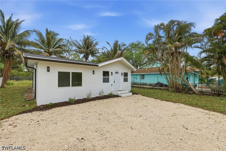 Property Photo:  5344 Texas Avenue  FL 34113 