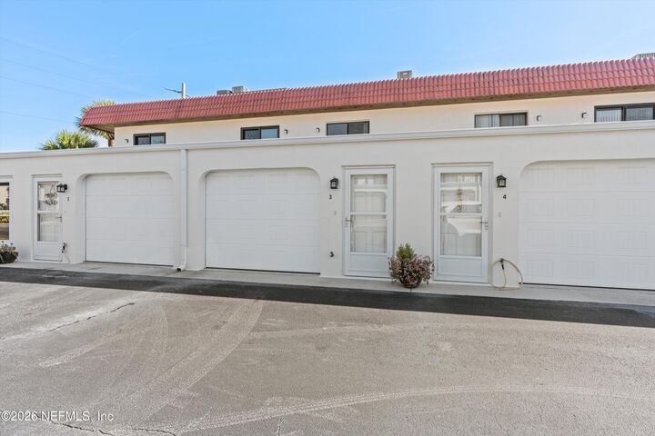 Property Photo: 11 Dondanville Road 3 FL 32080