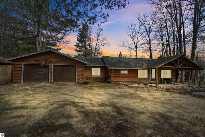 Property Photo:  156 Elm Boulevard  MI 49601 