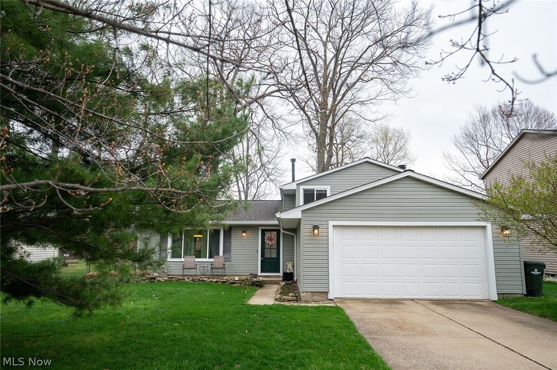 Property Photo: 5799 Springwood Court OH 44060