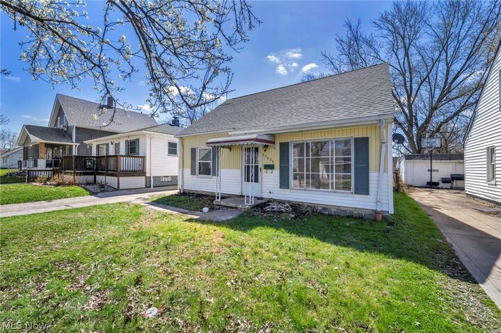 Property Photo: 13539 Bennington Avenue OH 44135