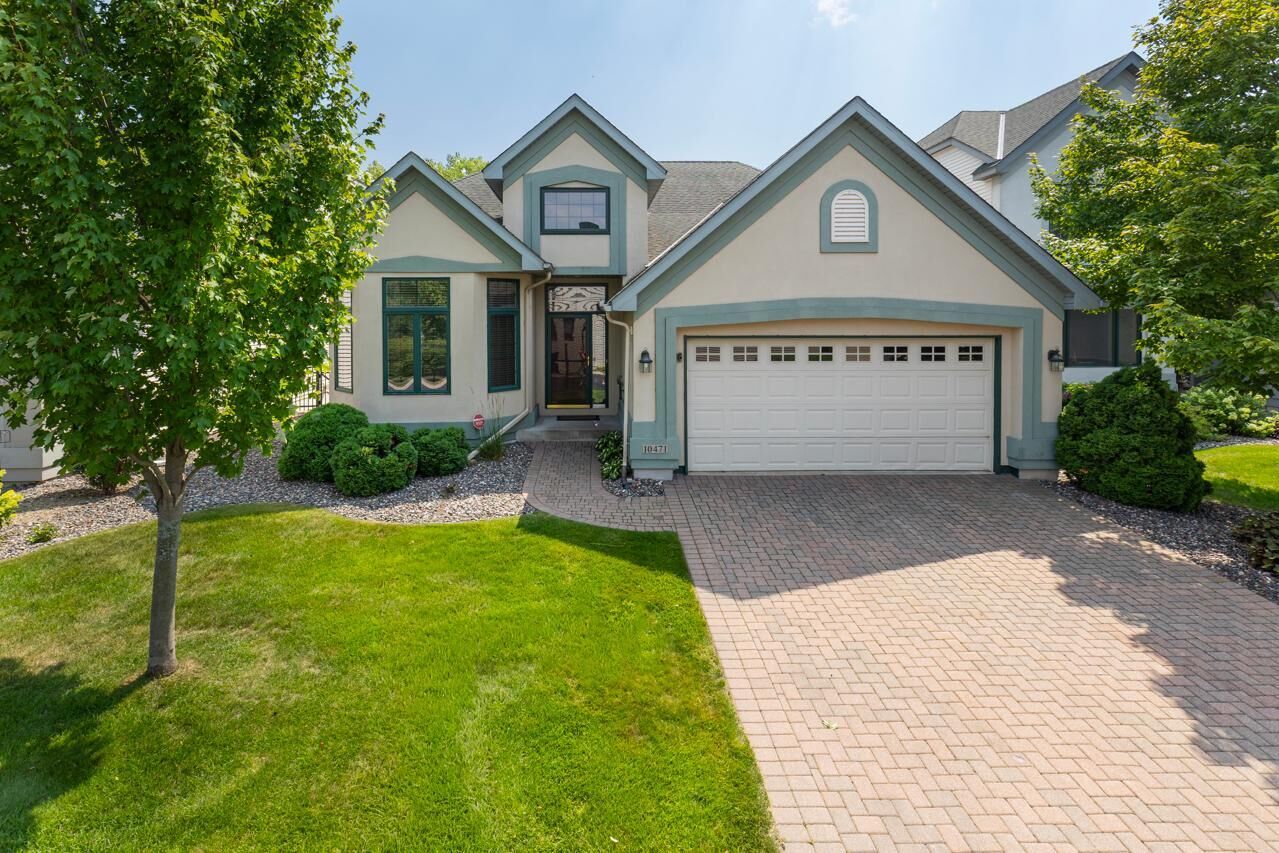 Property Photo: 10471 Spyglass Drive MN 55347