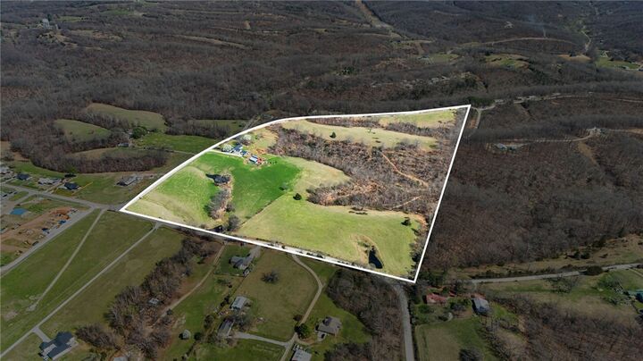 Property Photo: 15731 Coose Hollow Drive AR 72756